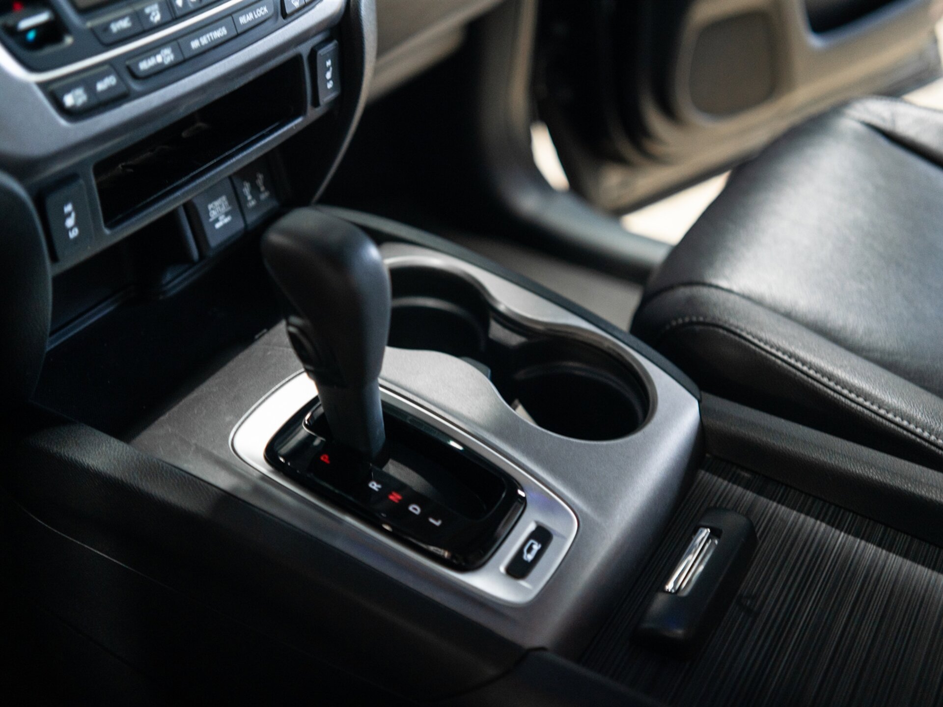 Used 2016 Honda Pilot EX-L image 30