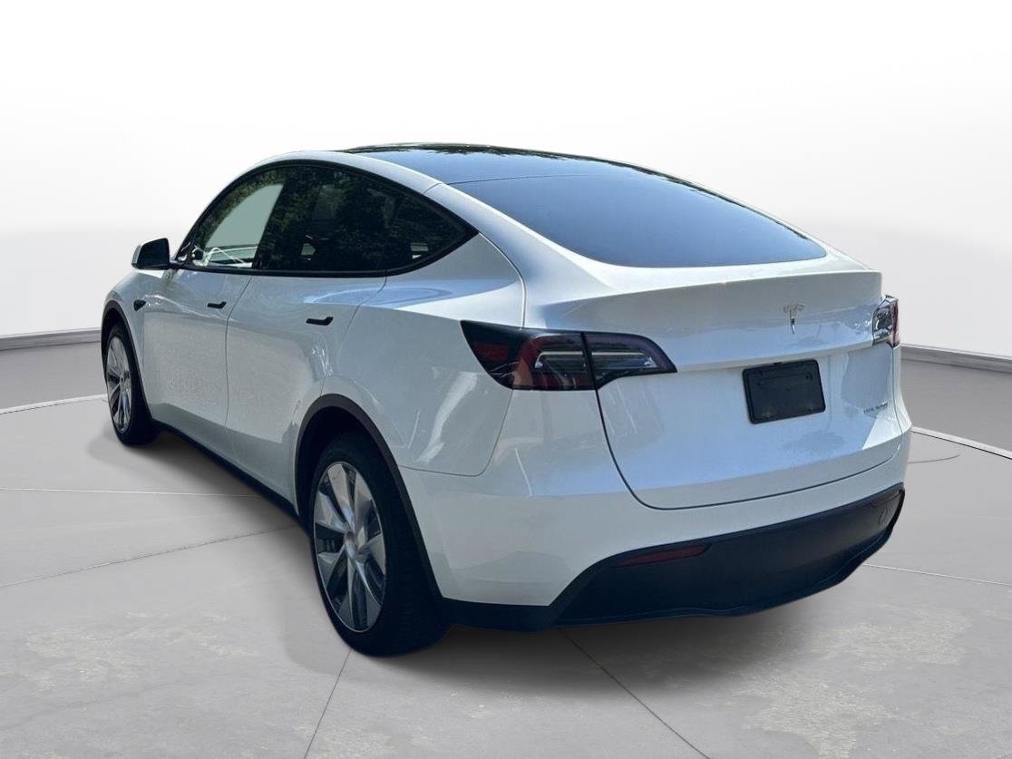 Used 2023 Tesla Model Y Long Range AWD/4WD image 8