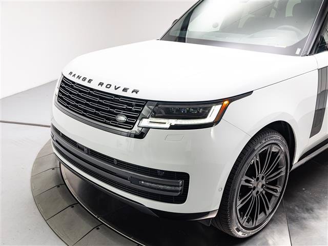 New 2027 Land Rover Range Rover Long Wheelbase SE AWD/4WD image 9