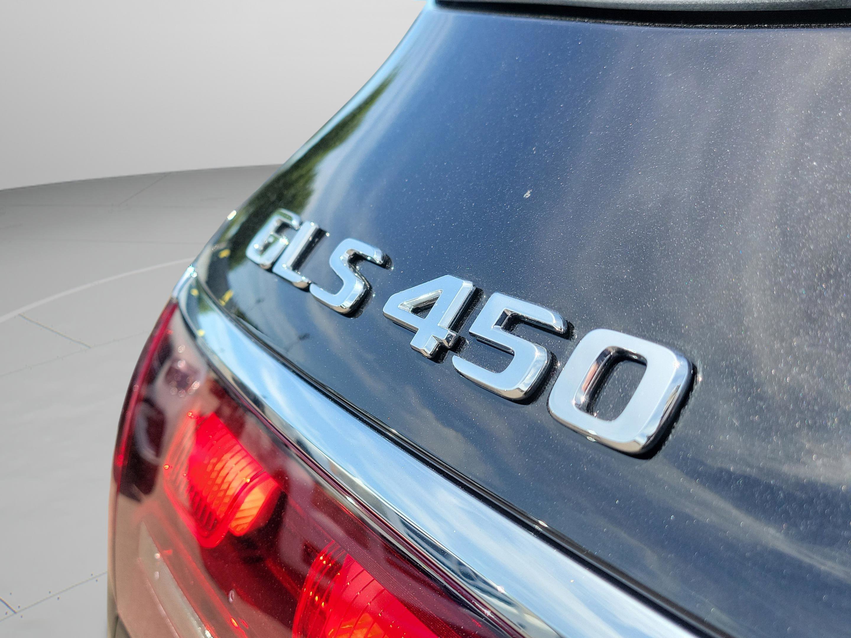 New 2026 Mercedes-Benz GLS 450 4MATIC image 32