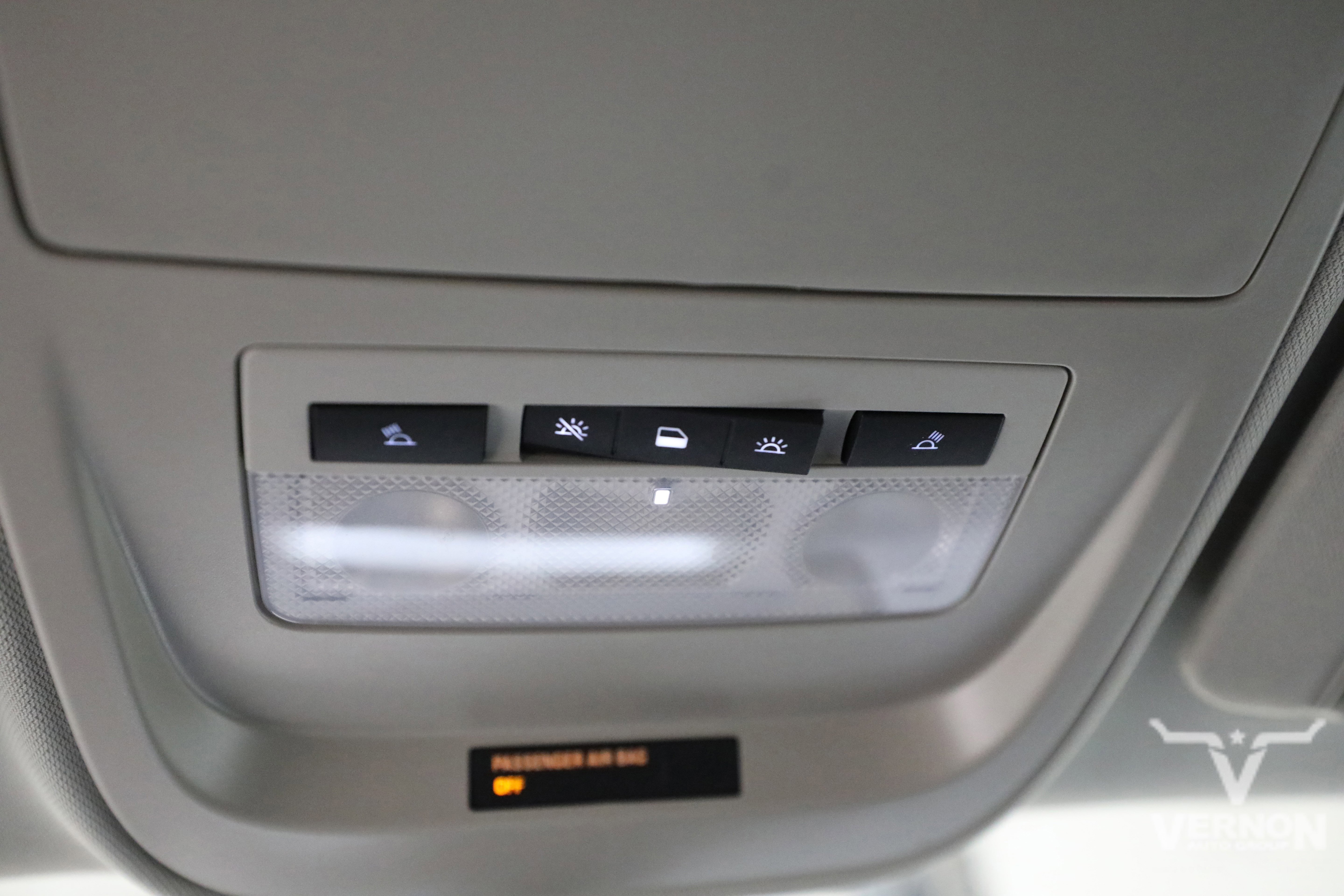 Used 2022 Chevrolet Colorado LT RWD image 28