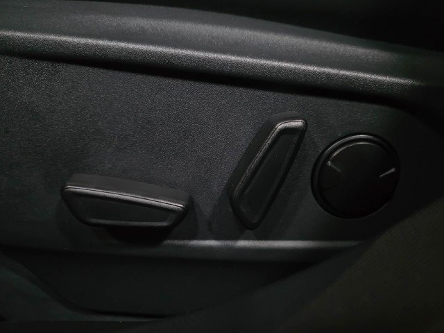 Used 2023 Ford Mustang Mach-E Select w/ Comfort Package Lite image 28