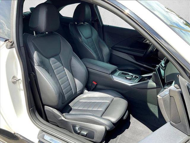 Used 2023 BMW 230i Coupe w/ M Sport Package RWD image 7