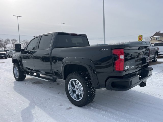 Used 2021 Chevrolet Silverado 2500 Custom w/ Custom Value Package image 8