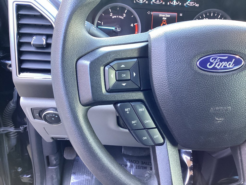 Used 2022 Ford F350 XLT w/ FX4 Off-Road Package image 16