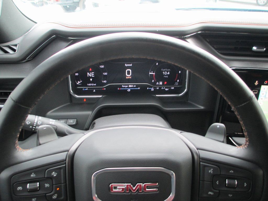 Used 2024 GMC Sierra 1500 AT4 w/ Technology Package image 32