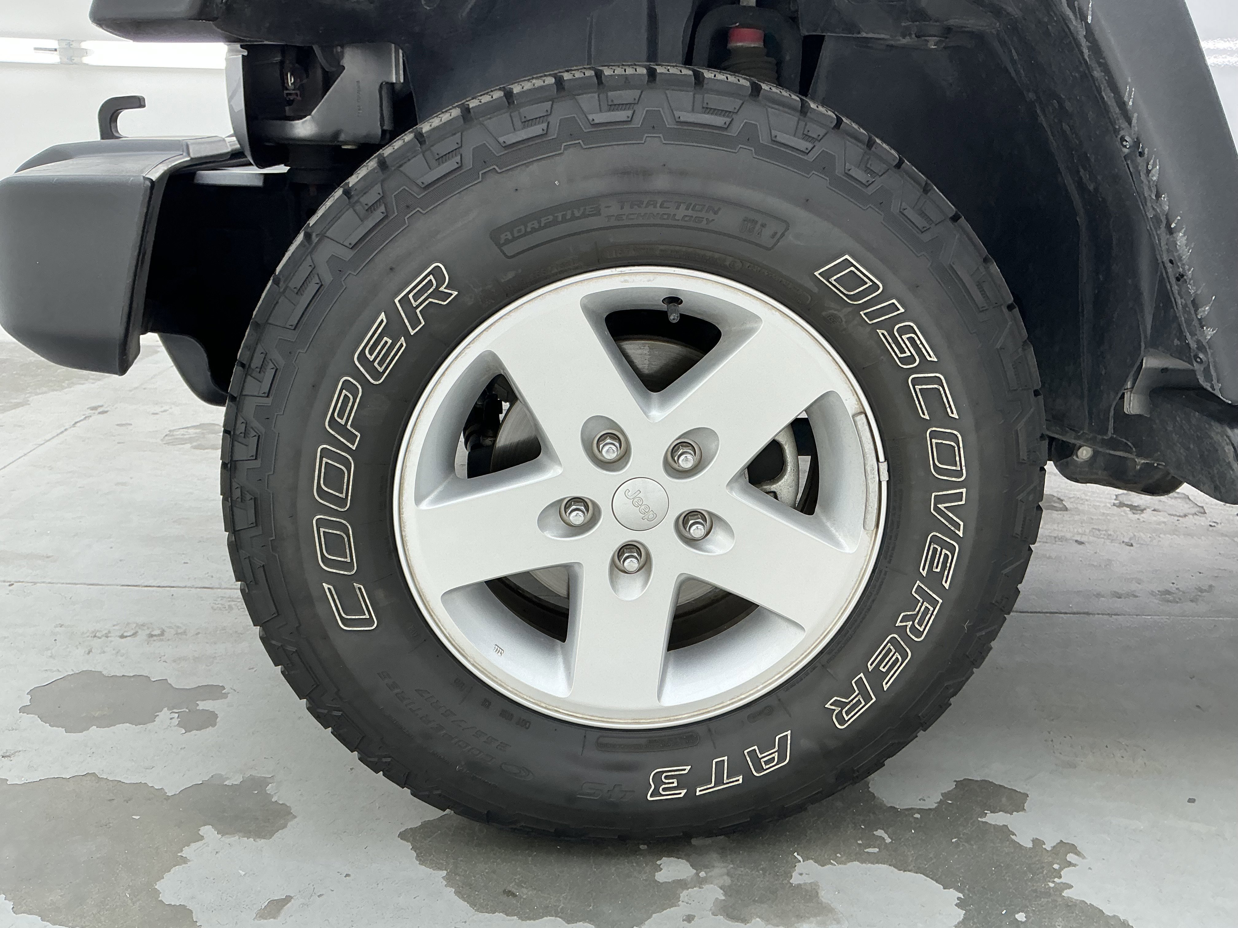 Used 2018 Jeep Wrangler Unlimited Sport S image 17