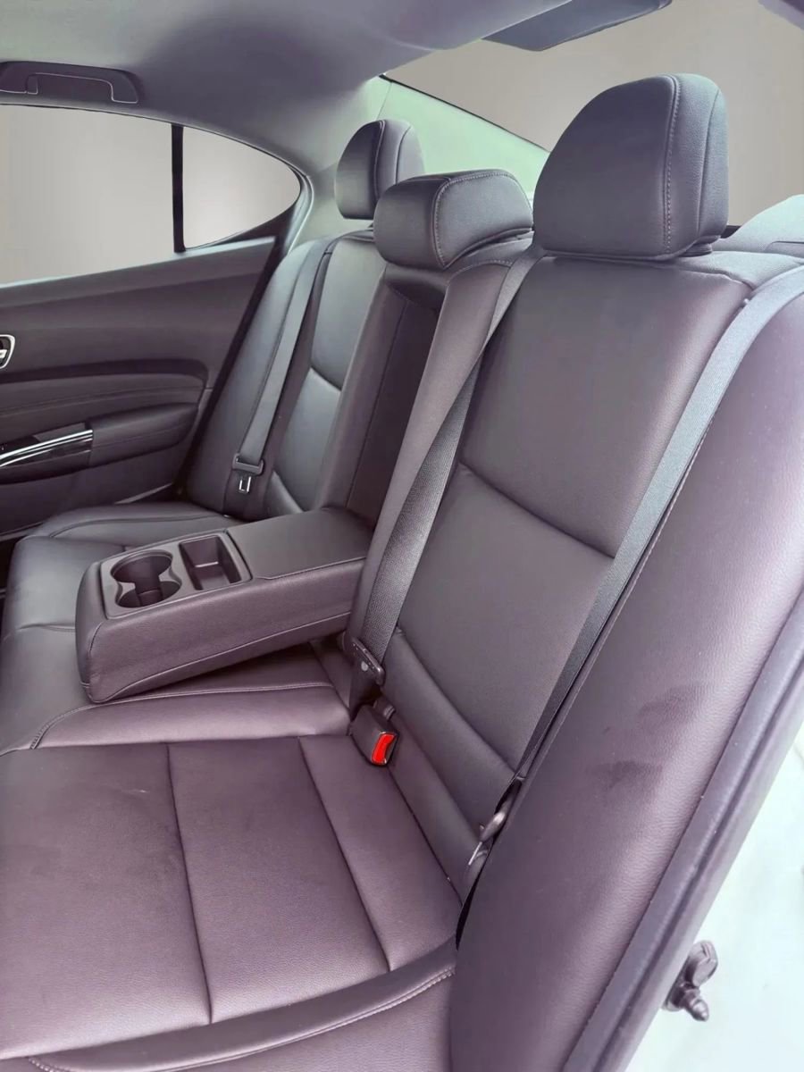 Used 2018 Acura TLX FWD image 32
