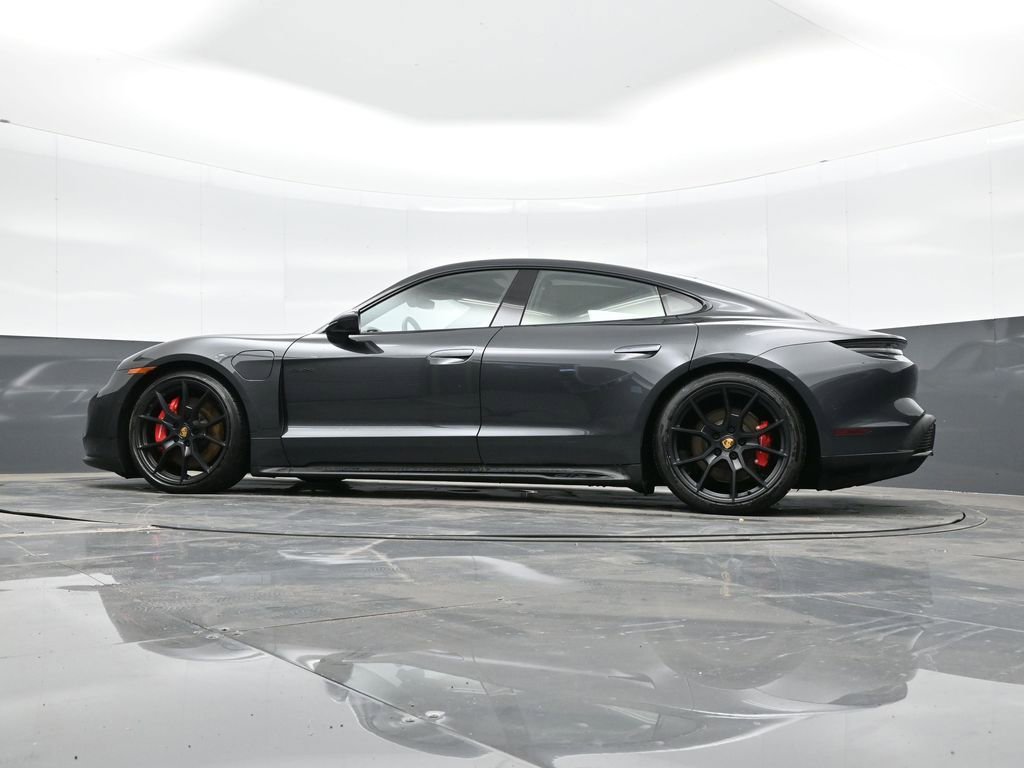Certified 2023 Porsche Taycan GTS image 35