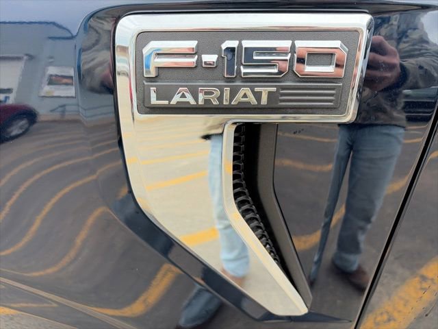 Used 2023 Ford F150 Lariat w/ Equipment Group 502A High image 9