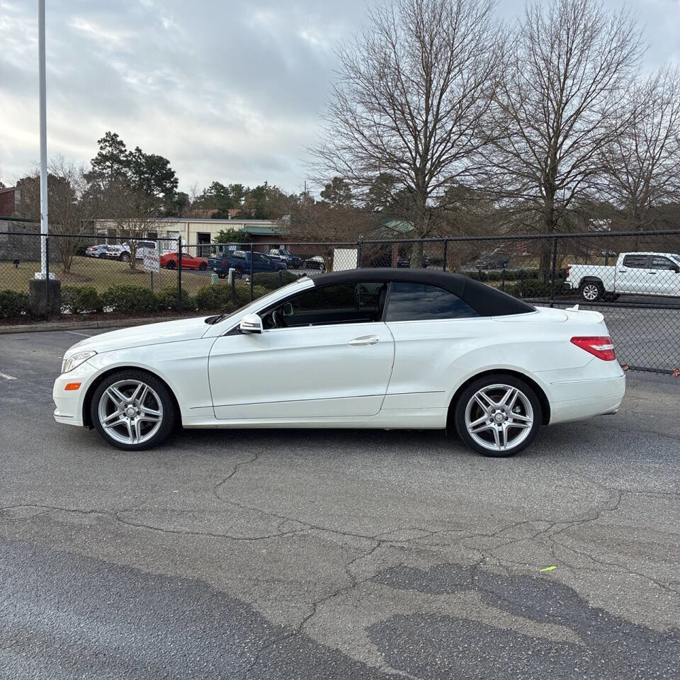 Used 2011 Mercedes-Benz E 350 E 350 2dr Convertible w/ Premium 1 Pkg image 3