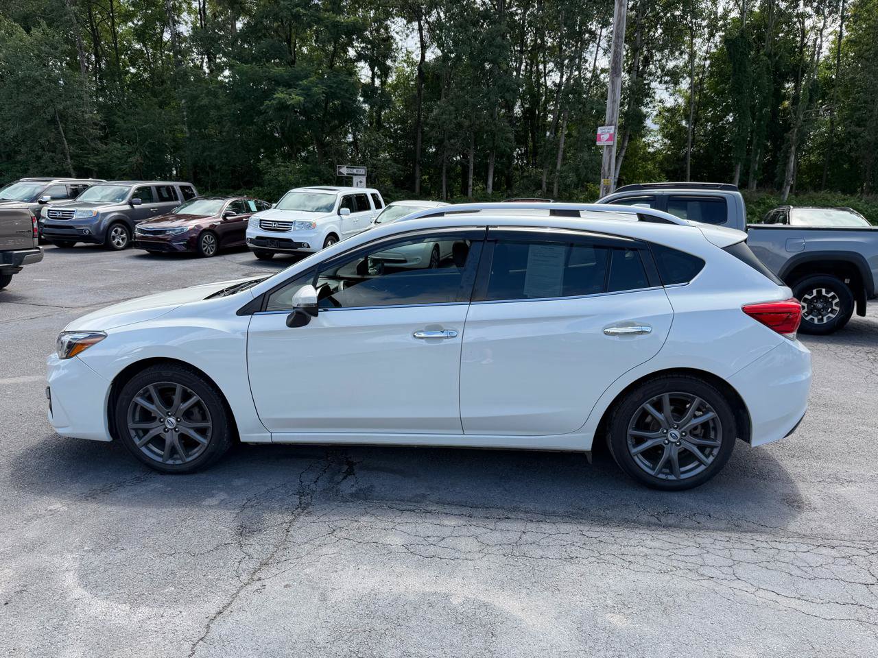 Used 2017 Subaru Impreza 2.0i Limited w/ Moonroof/BSD & Rcta/Eyesight AWD/4WD image 8