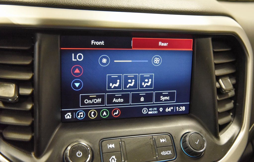 Used 2023 GMC Acadia SLT w/ Preferred Package image 24