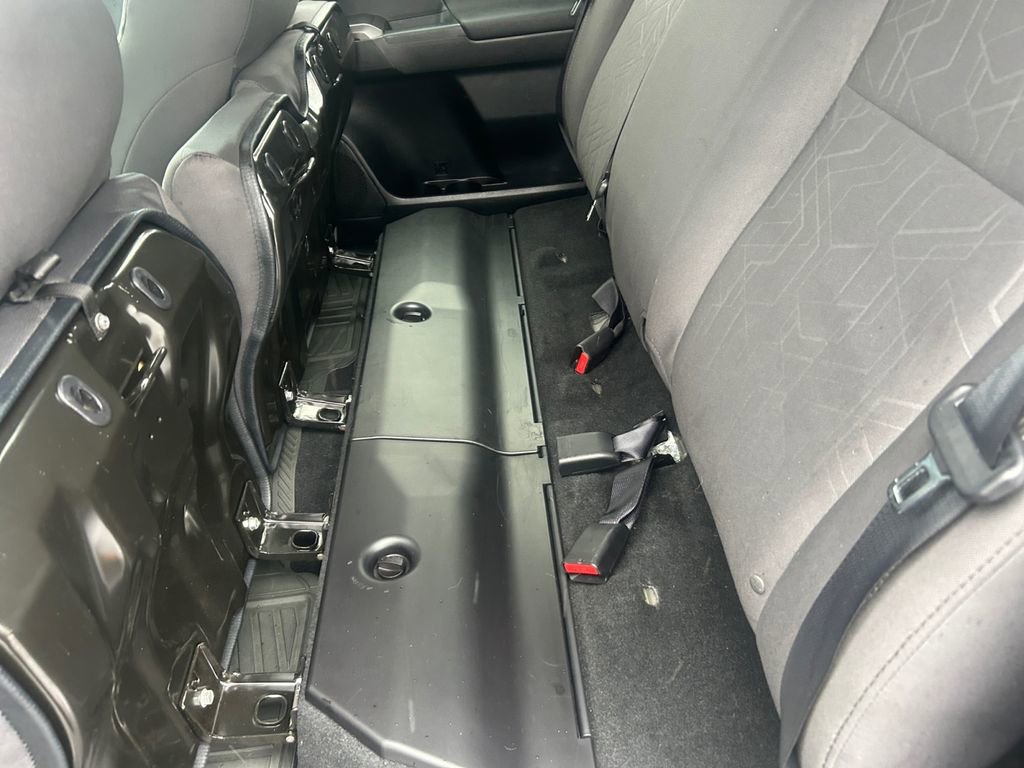 Used 2017 Toyota Tacoma TRD Off-Road w/ Tow Package (A/T) image 35