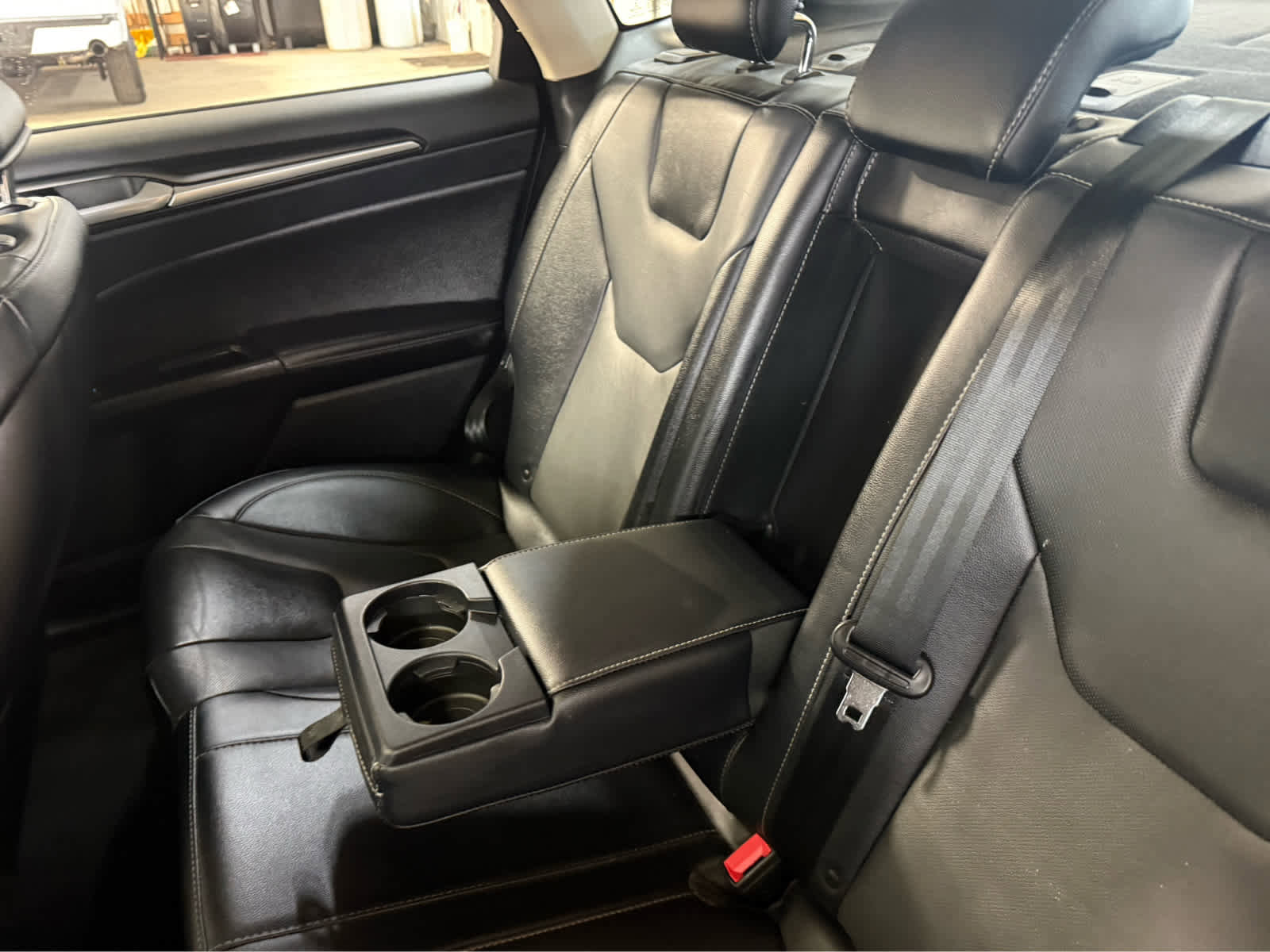 Used 2020 Ford Fusion Titanium image 18