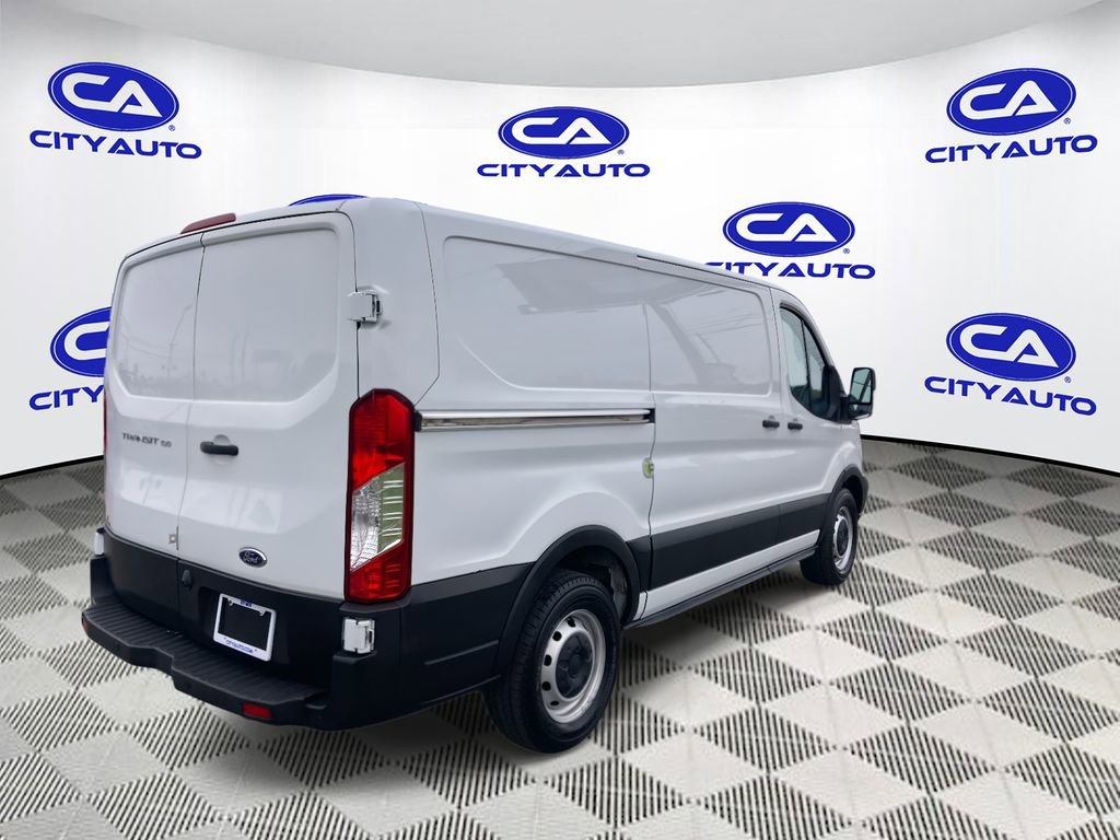 Used 2019 Ford Transit 150 130 Low Roof image 3