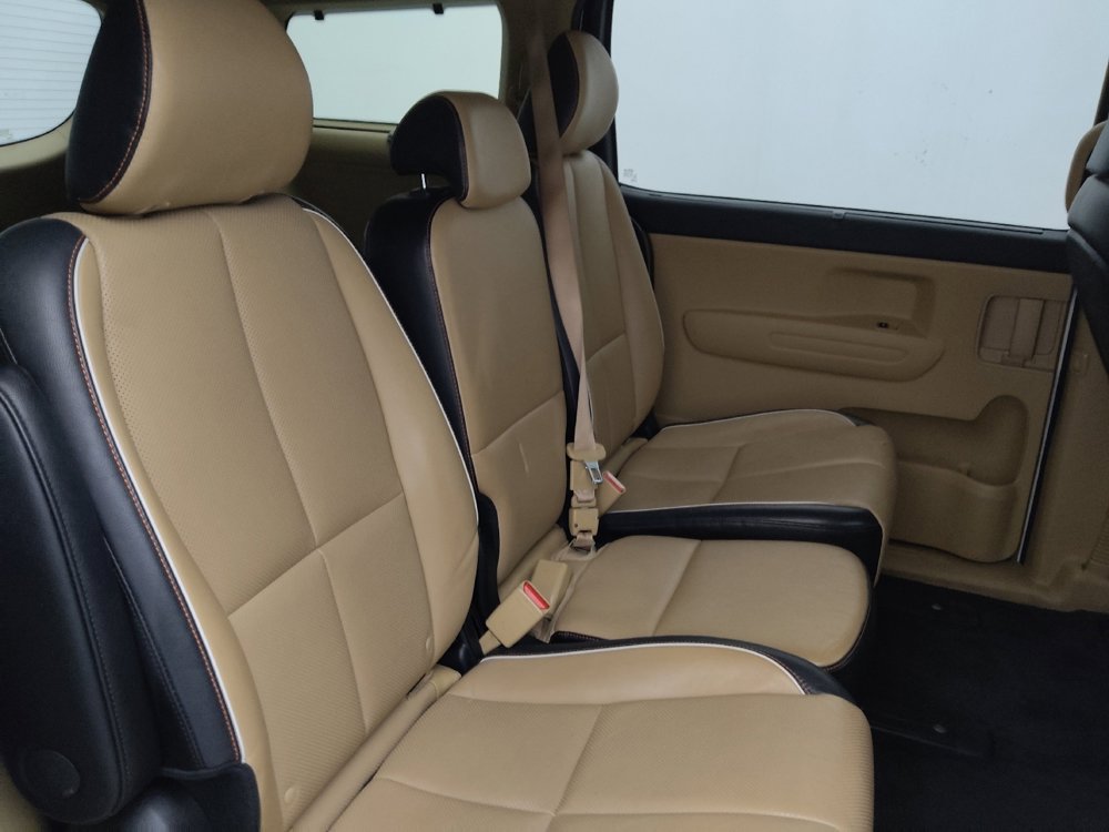 Used 2019 Kia Sedona EX image 19