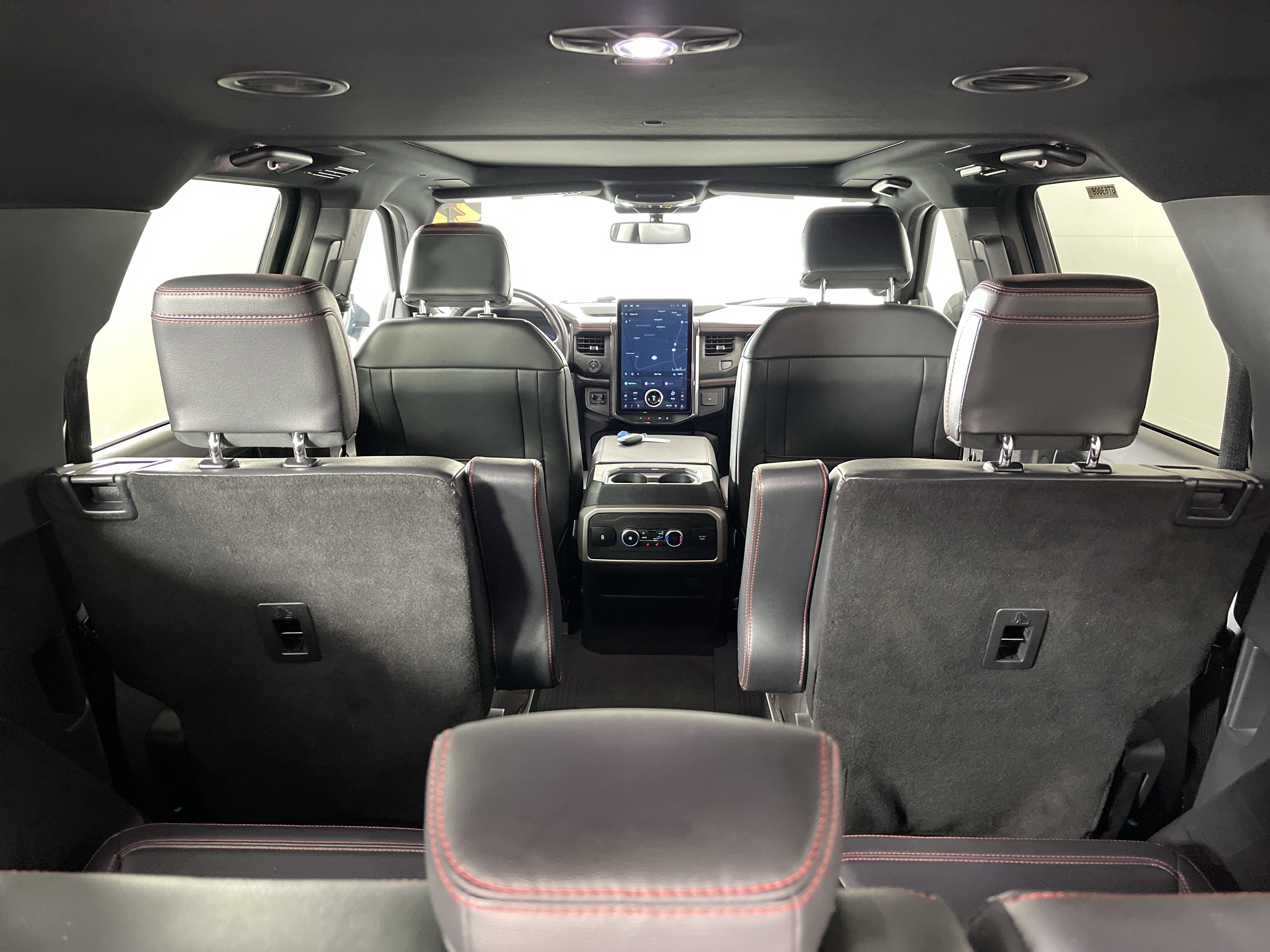 Used 2022 Ford Expedition Max Limited image 17