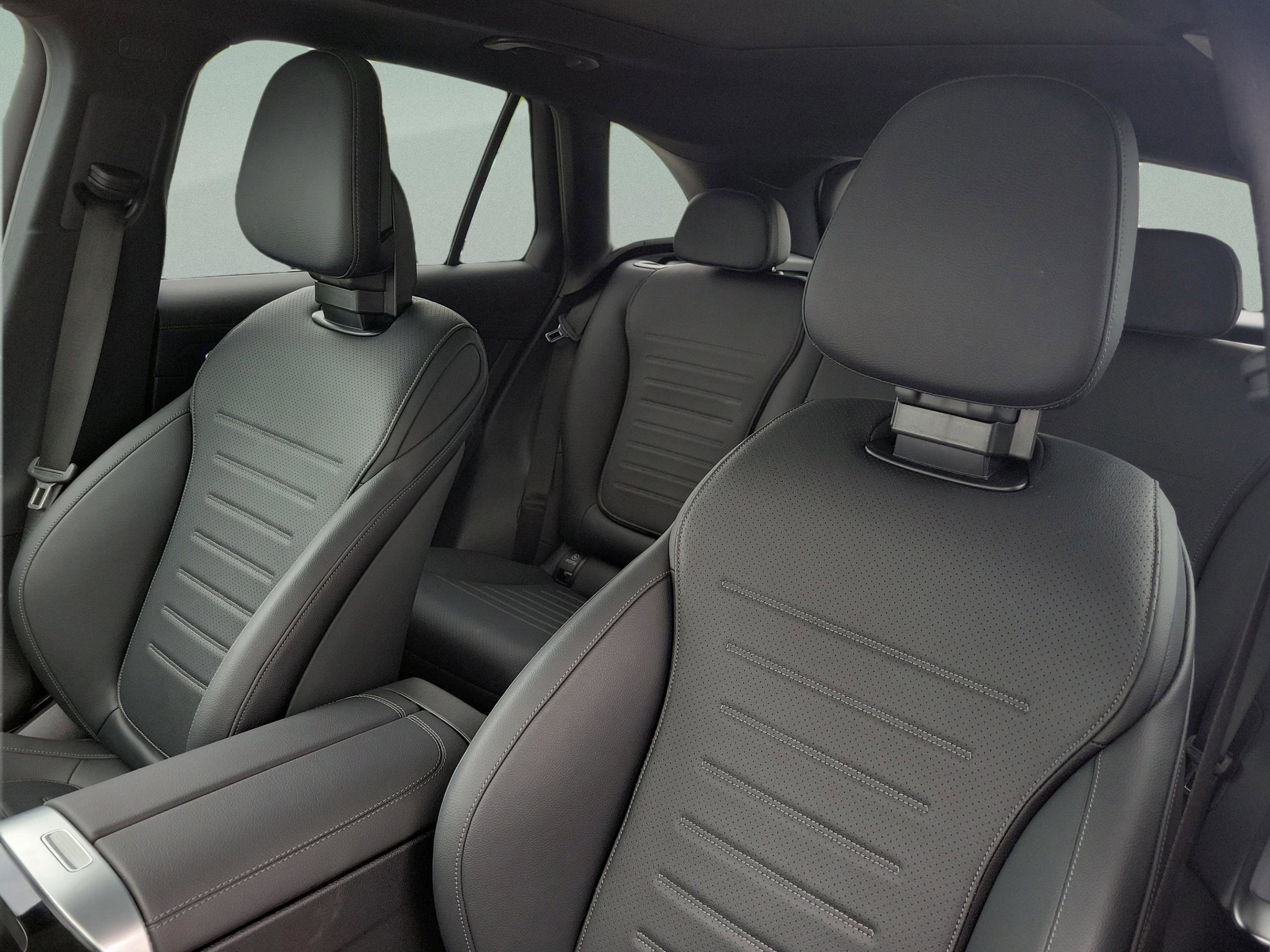 Certified 2026 Mercedes-Benz GLC 300 4MATIC image 17