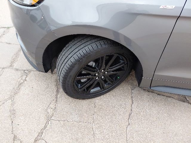 Used 2024 Ford Edge ST-Line AWD/4WD image 36
