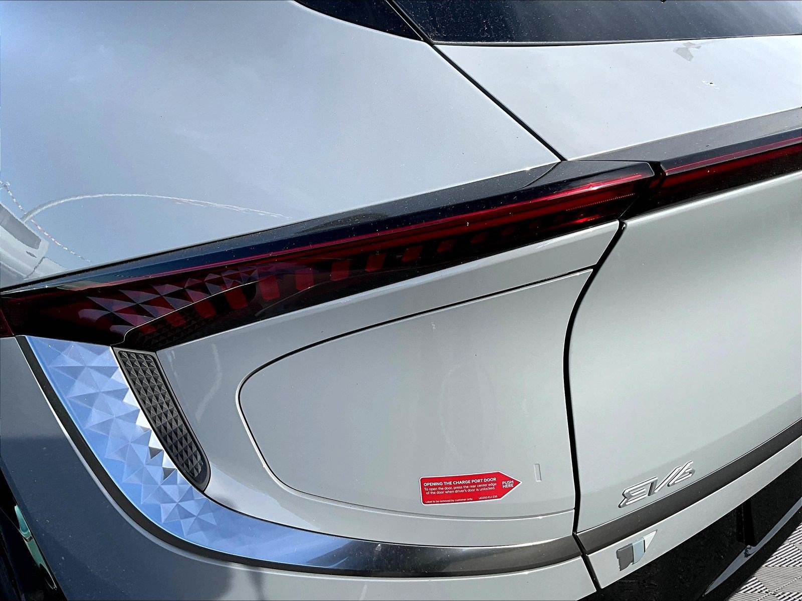 New 2026 Kia EV6 Wind RWD image 14