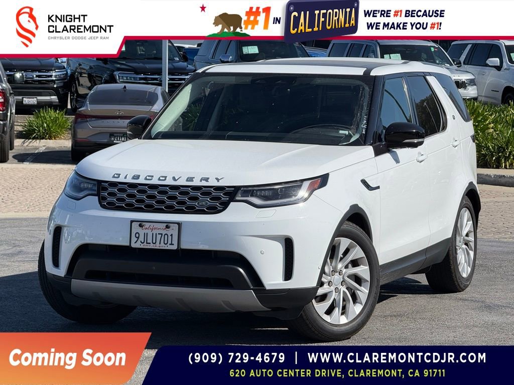Used 2024 Land Rover Discovery S image 1