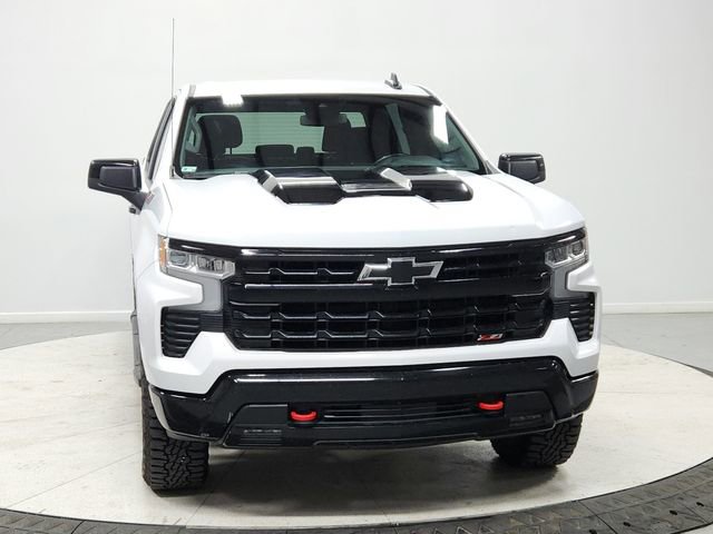 Used 2024 Chevrolet Silverado 1500 LT Trail Boss w/ Protection Package AWD/4WD image 2