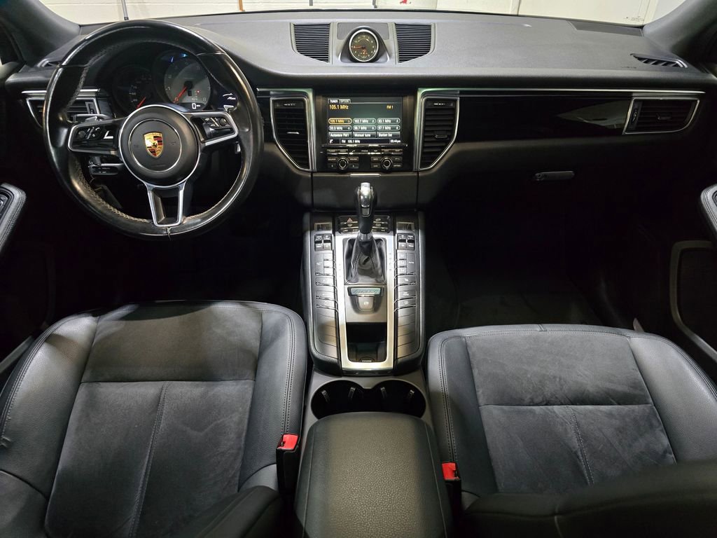 Used 2016 Porsche Macan S image 9