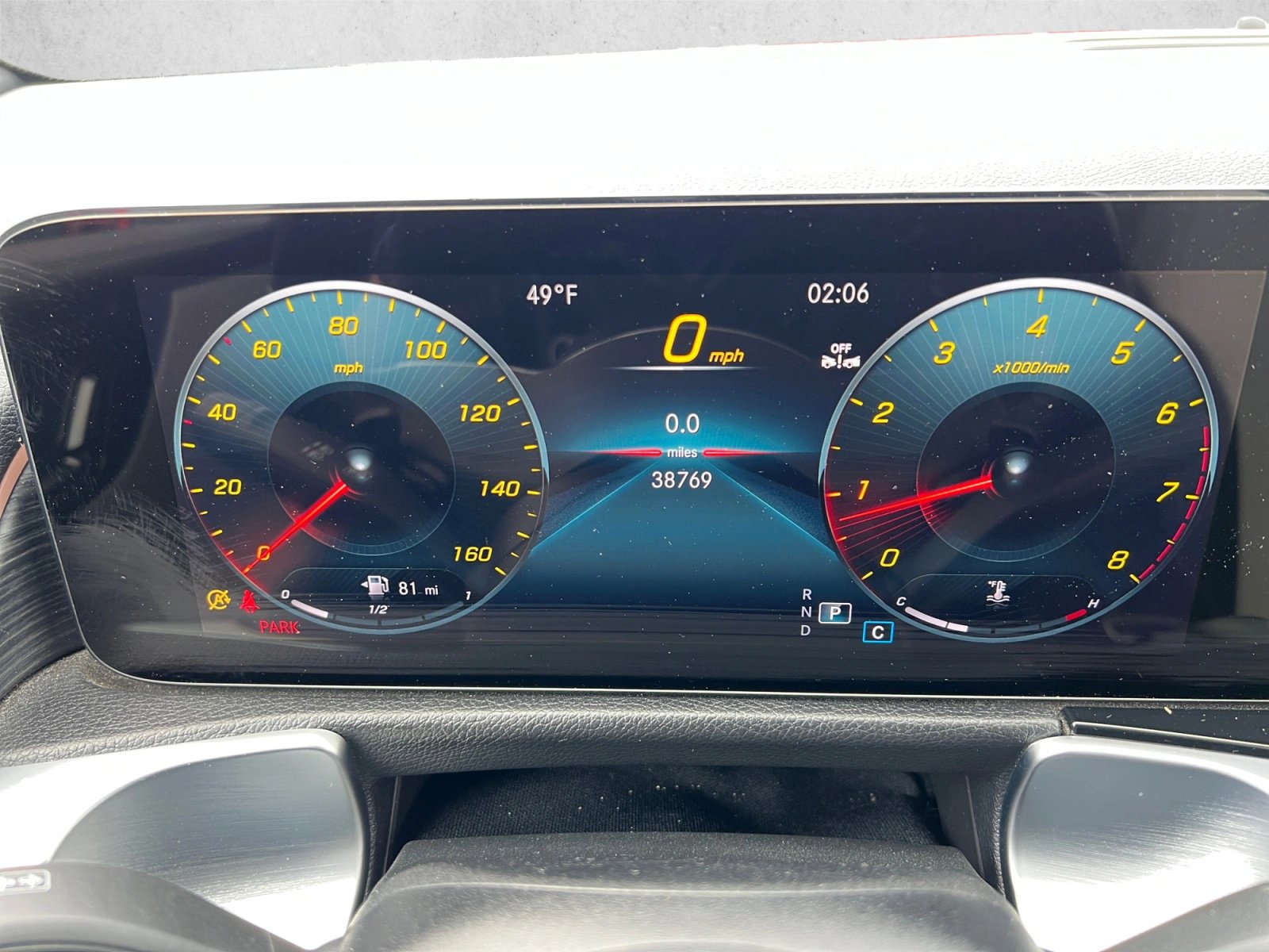 Used 2023 Mercedes-Benz GLB 250 4MATIC image 14