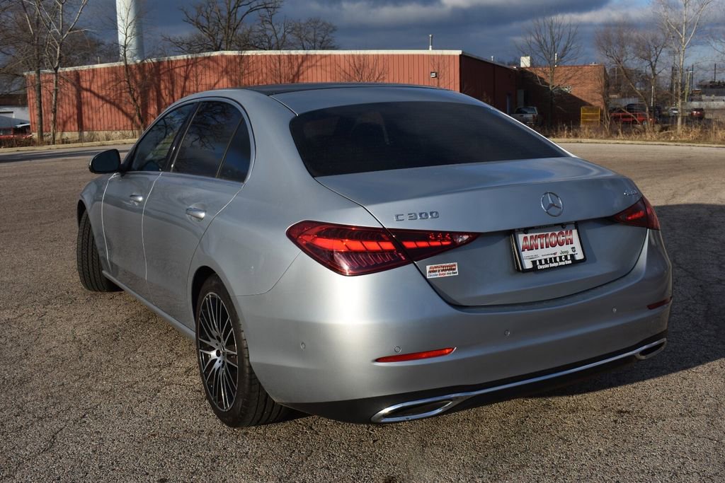 Used 2022 Mercedes-Benz C 300 4MATIC Sedan image 3
