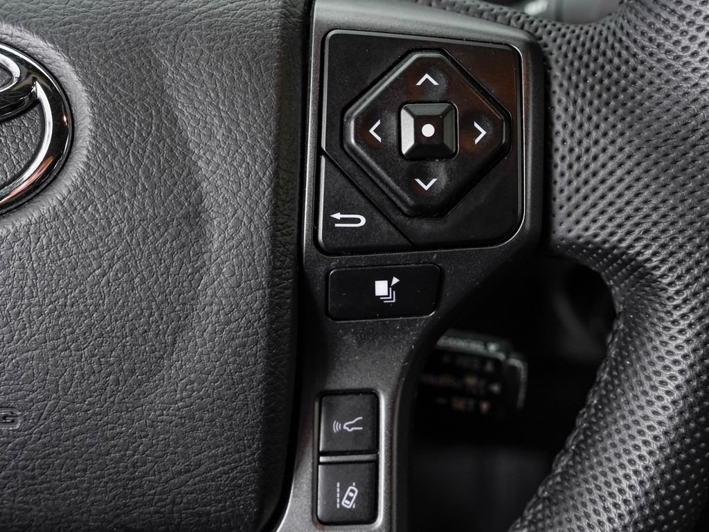 Used 2023 Toyota Tacoma TRD Off-Road AWD/4WD image 14