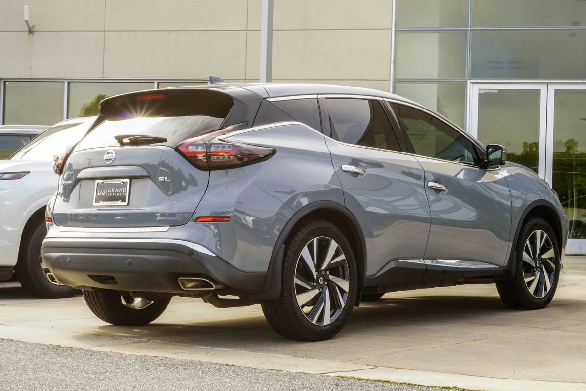 Used 2022 Nissan Murano SL w/ SL Moonroof Package FWD image 12