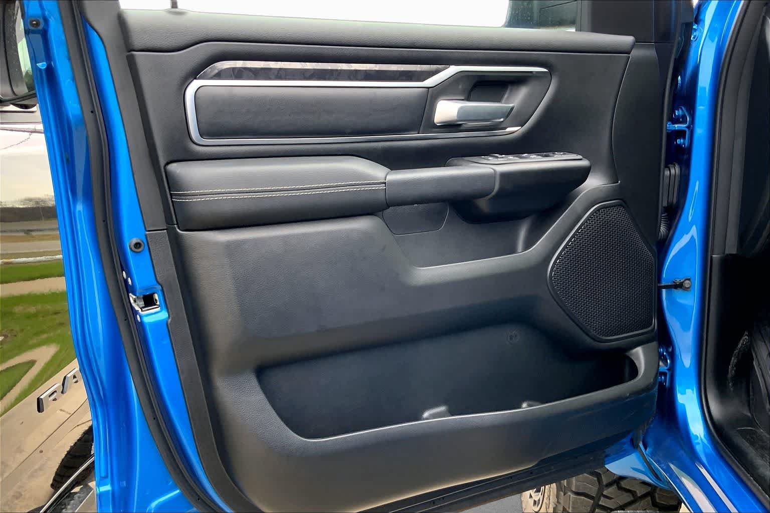 New 2025 RAM 1500 Big Horn AWD/4WD image 10