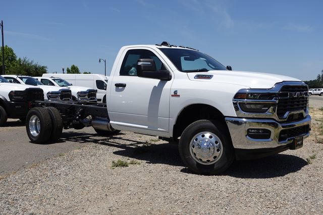 New 2025 RAM 3500 Tradesman image 2