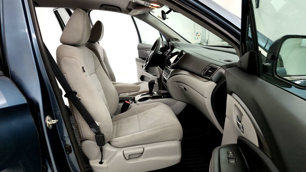 Used 2019 Honda Pilot EX image 17