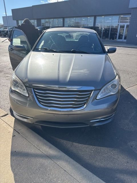 Used 2012 Chrysler 200 Touring image 6