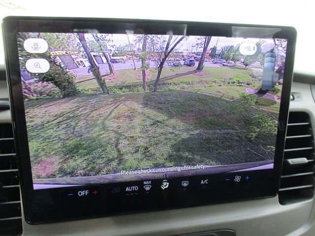 Used 2022 Ford Transit 350 XLT RWD image 17