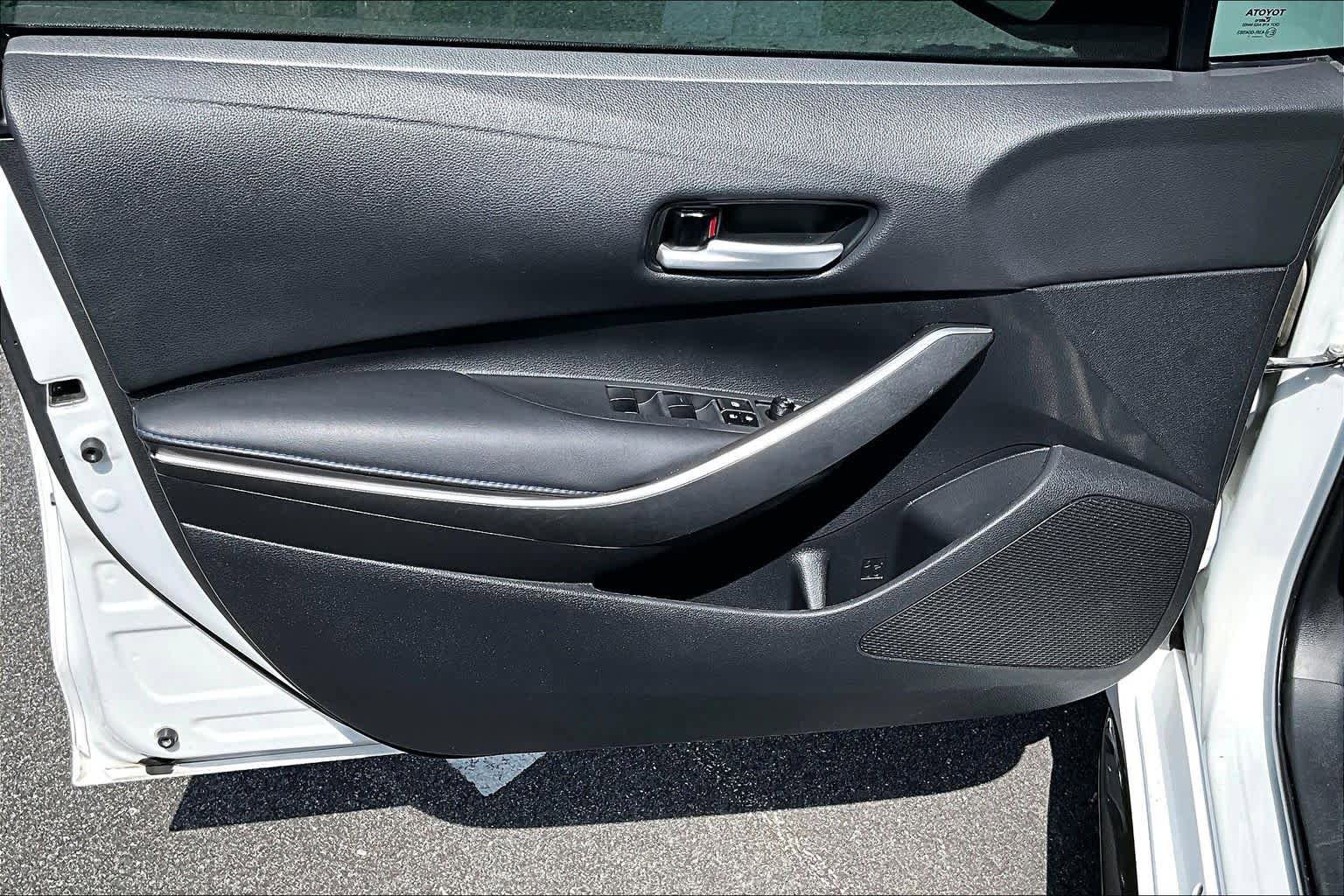 Used 2021 Toyota Corolla SE FWD image 20