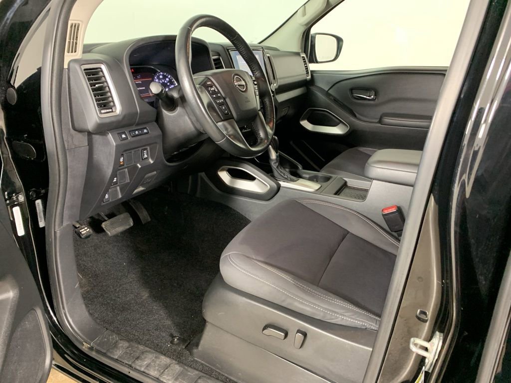 Used 2023 Nissan Frontier SV w/ Technology Package image 25