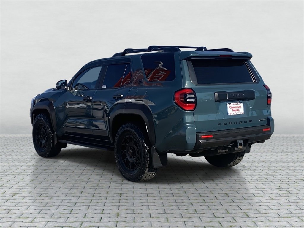 Certified 2025 Toyota 4Runner TRD Off-Road Premium image 4