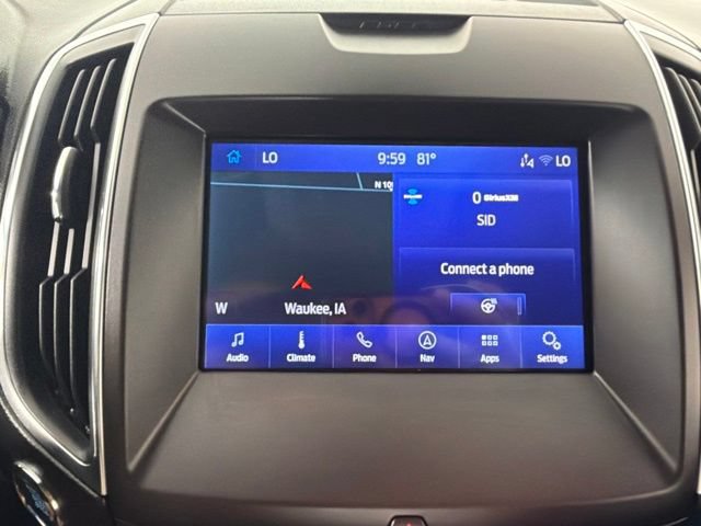 Used 2020 Ford Edge Titanium w/ Class II Trailer Tow Package AWD/4WD image 27