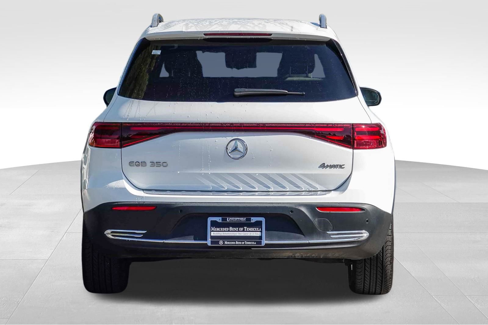 Used 2024 Mercedes-Benz EQB 350 4MATIC SUV image 6