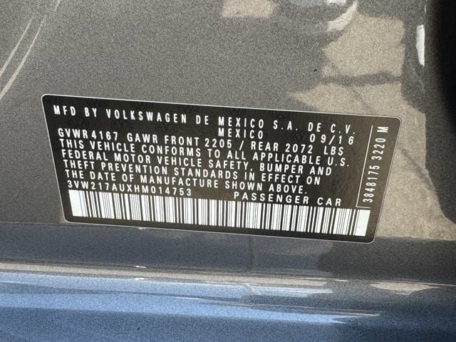 Used 2017 Volkswagen Golf SE FWD image 32