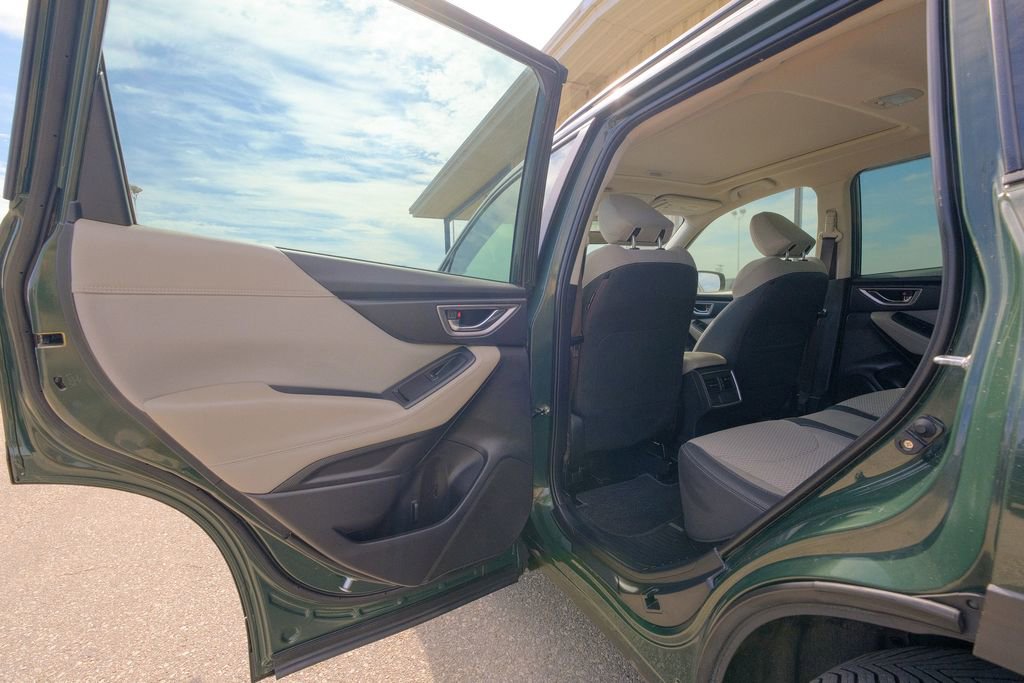 Used 2024 Subaru Forester Premium image 28