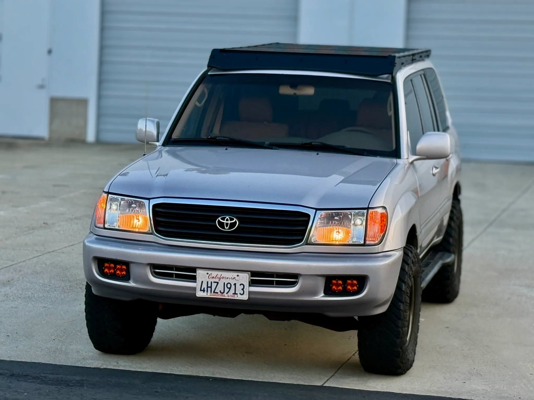 Used 2000 Toyota Land Cruiser AWD/4WD image 11