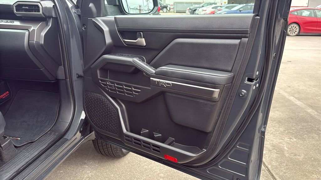 Certified 2025 Toyota Tacoma TRD Sport image 31