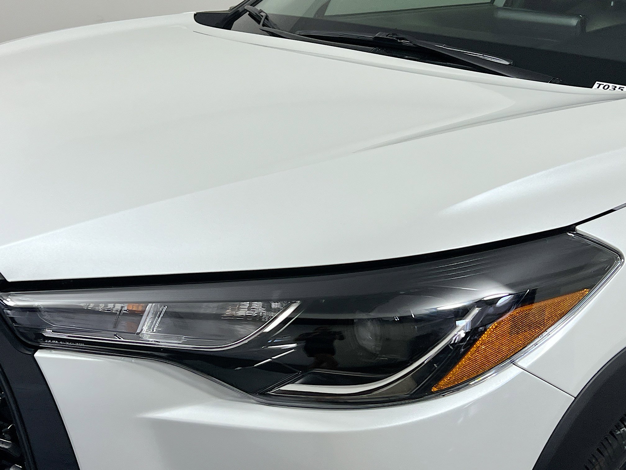 Used 2025 Toyota Corolla Cross L image 11