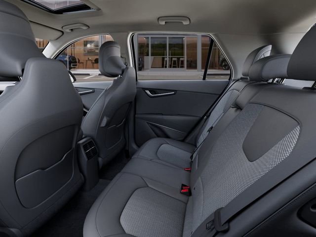 New 2025 Kia Niro EX Touring image 18