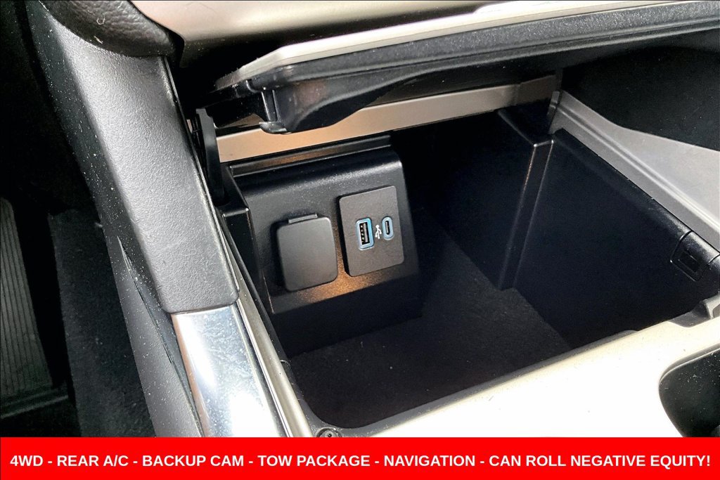 Used 2023 Ford Explorer XLT w/ Equipment Group 202A AWD/4WD image 16