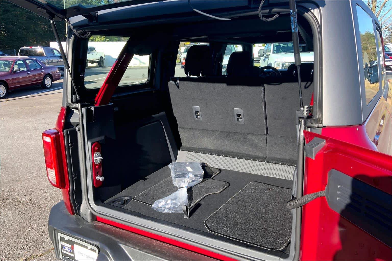 Certified 2025 Ford Bronco 4-Door w/ Sasquatch Package AWD/4WD image 32